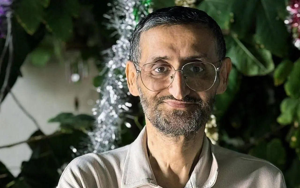 زارع فومنی2