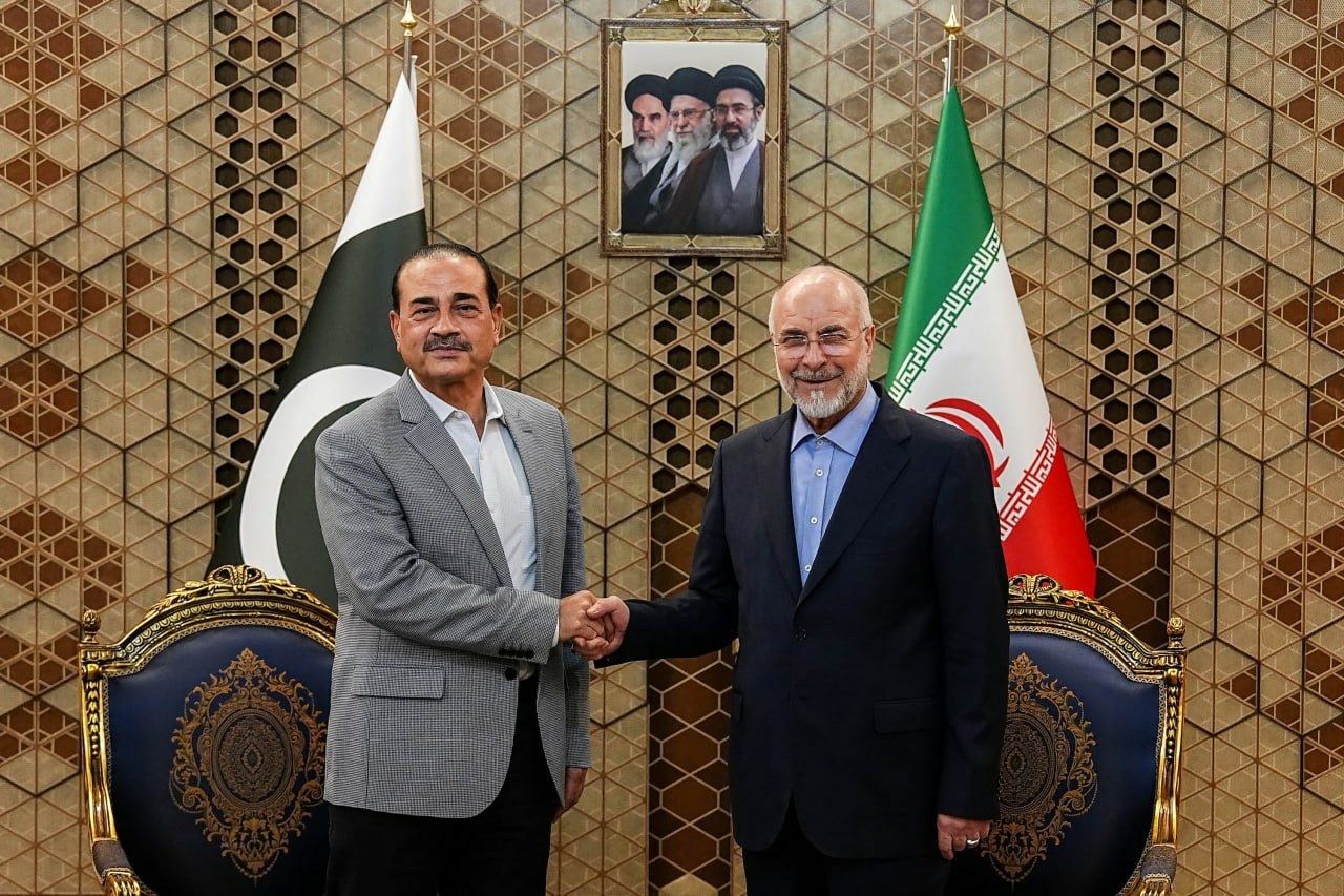 عاصم منیر (1)
