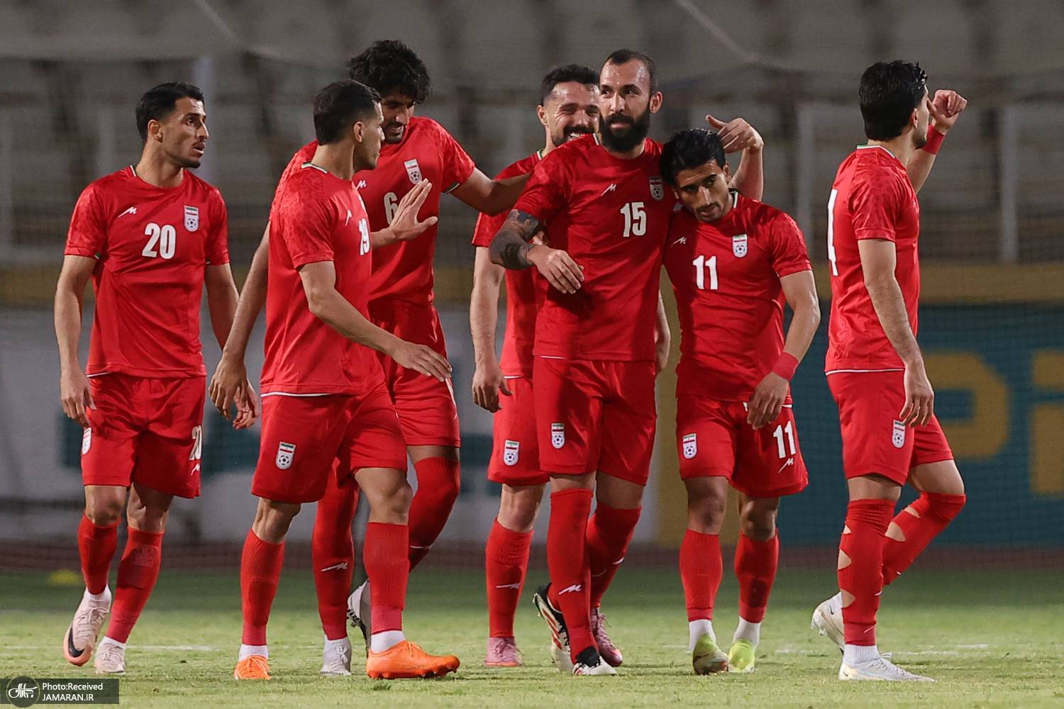 بازی تدارکاتی قرمز و سفید ایران روزبه چشمی