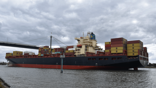 کشتی های توقیفی توسط ایران (2)