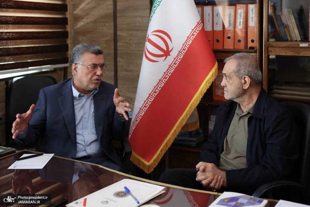 بازدید رئیسجمهور از شبکه بهداشت شرق تهران (1)
