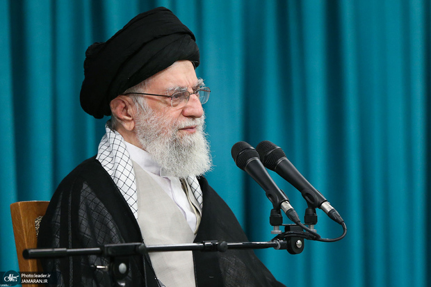ارسال پیامکی بخش‌هایی از دومین پیام تلویزیونی رهبر معظم انقلاب خطاب به مردم