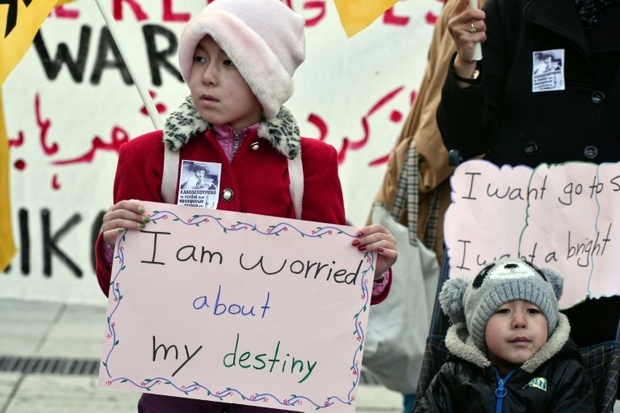 کودکان معترض رئیس جمهور 