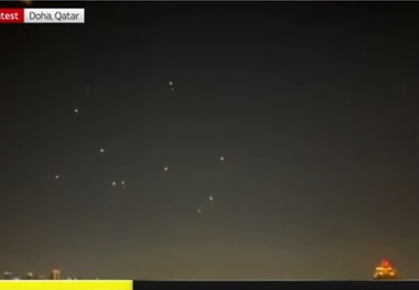 نماینده کنگره آمریکا: نیروهای ما به خاطر تصمیمات غیرقانونی ترامپ زیر آتش هستند