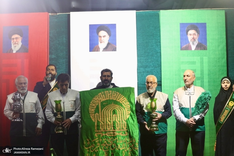 پنجاهمین شب اجتماع پر شور مردم در میدان نماز