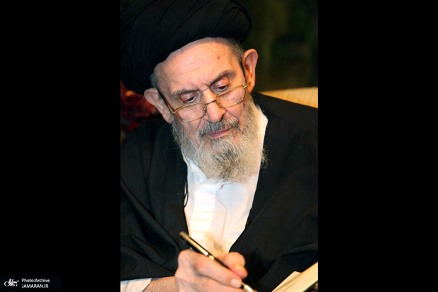 آیت الله سید مهدی موسوی بجنوردی به رحمت خدا رفت
