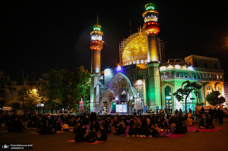 مراسم احیای شب بیست و یکم ماه رمضان در میدان فلسطین
