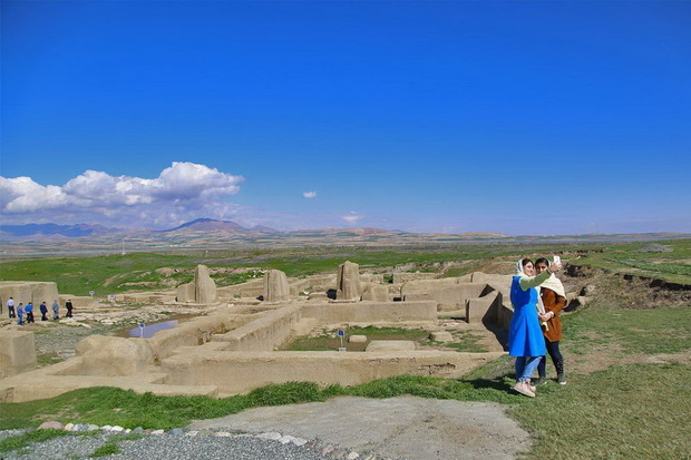 بیش از 2 هزار نفر از پایگاه ملی حسنلوی نقده بازدید کردند