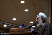 خطیب نماز جمعه این هفته تهران: برجام صنعت هسته‌ای ما را محدود کرد و باعث شد سفره‌‌های مردم محدود شود