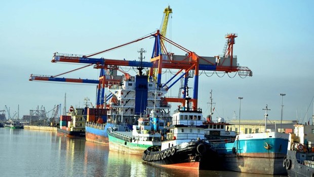 خط کشتیرانی بندر خرمشهر- بندر صحار عمان 9 دی راه اندازی می‌شود