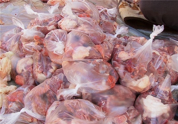 350 کیلوگرم گوشت نذری در میاندوآب توزیع شد