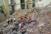 ریزش ساختمان ۳طبقه در خیابان کریم خان یک خانم ۶۳ ساله فوت کرد