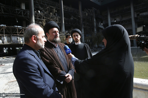 سید حسن خمینی: ایران فردا با ایران دیروز متفاوت است/ ما سدّهای بسیار بزرگی را شکستیم/ ارزش همدلی بین مردم، از صد ساختمان تخریب‌شده بیشتر است/ وجود رهبری و تدابیر ایشان، یکی از الطاف خداست/ همه ما سرباز جمهوری اسلامی هستیم