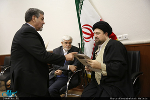 دیدار رئیس و اعضای فراکسیون امید با سید حسن خمینی