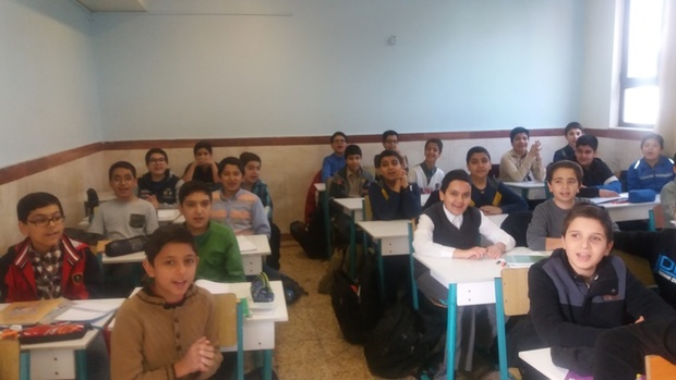بهره برداری از سیستم گرمایشی 52 باب مدرسه در زنجان