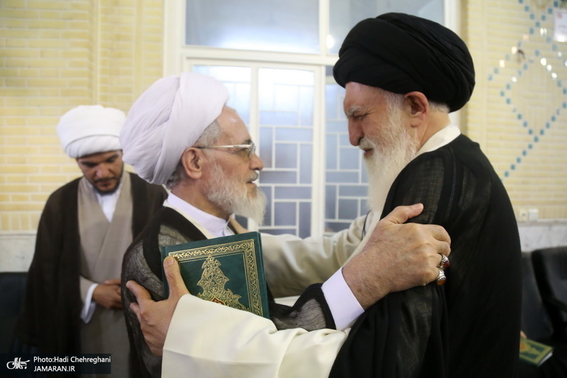 مراسم بزرگداشت والده حضرت آیت الله بیات زنجانی