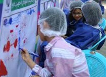 مسابقه نقاشی کودکان با موضوع چالشهای شهری در بردسیر برگزار شد