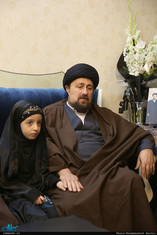 حضور سيد حسن خميني در منزل مرحوم اسدالله پرنده رضايي