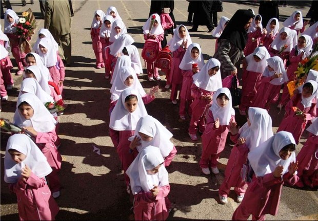 344 هزار دانش آموز هرمزگان اول مهر راهی مدرسه می شوند