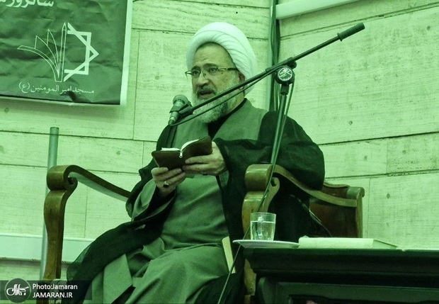 آیت‌الله علیدوست: هر بهار، قیامتی است که برپایی آن را به چشم دیده‌ایم