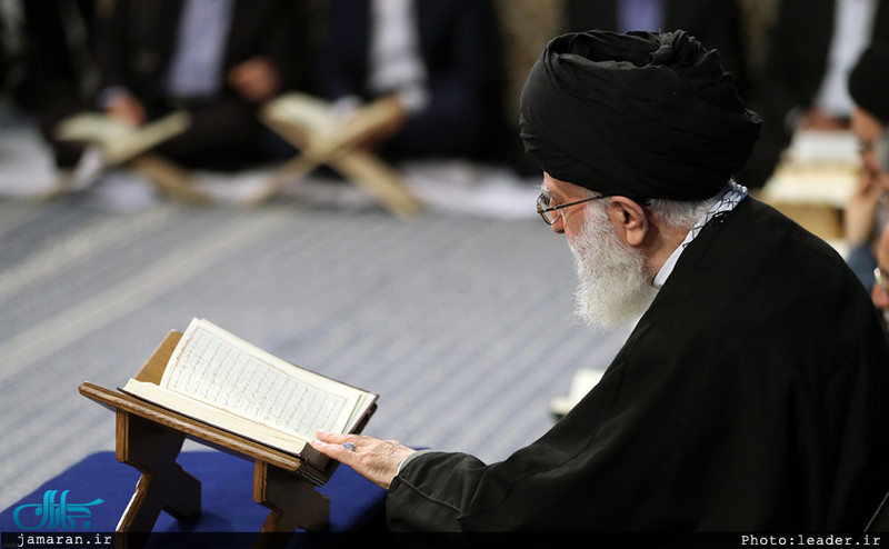 دیدار شرکت‌کنندگان در مسابقات بین‌المللی قرآن با رهبر معظم انقلاب 