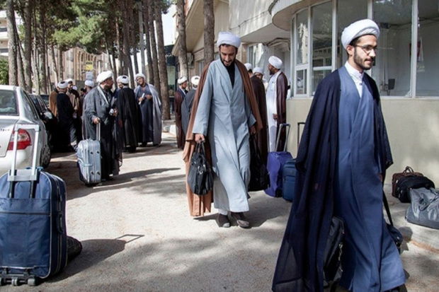 1200 مبلغ به مناسبت ماه محرم به مناطق مختلف قزوین اعزام شدند