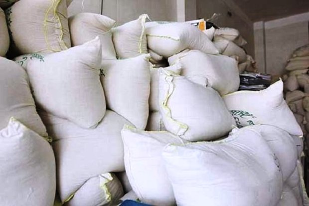 54 تن برنج قاچاق از یک انبار کشف شد