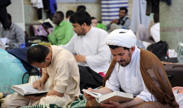 2300 نفر در مساجد سیستان و بلوچستان معتکف شدند