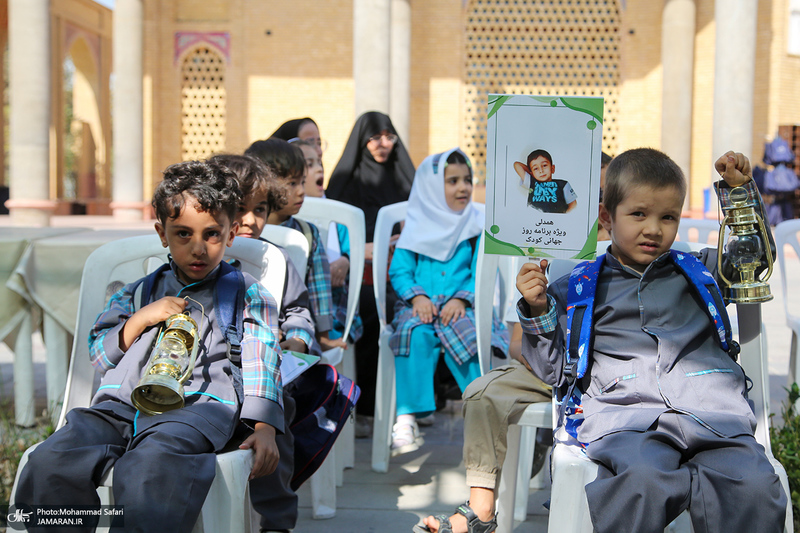 گرامیداشت روز جهانی کودک در قطعه شهدای جنگ ۱۲ روزه