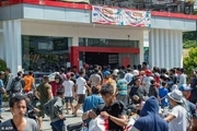 غارت فروشگاهها توسط مردم  پس از سونامی در اندونزی + تصاویر