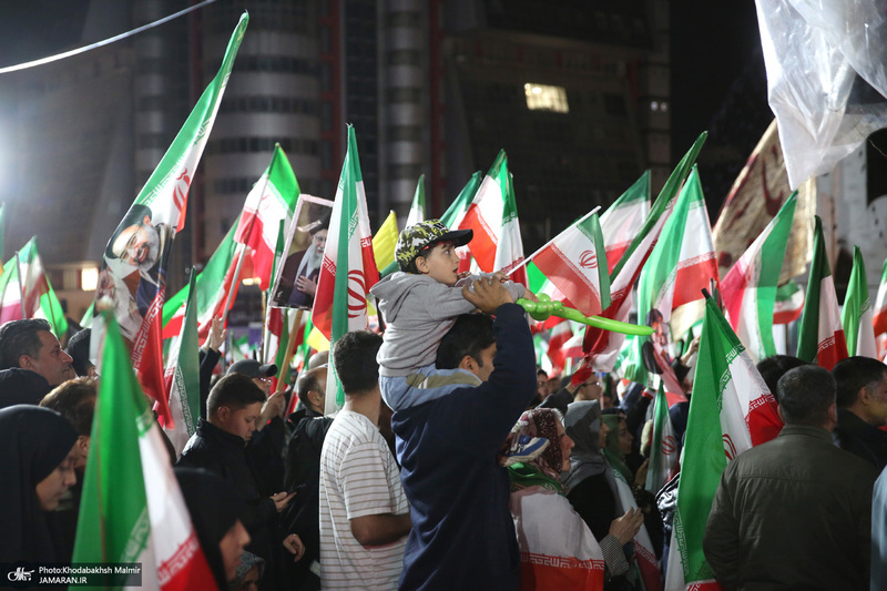 چهل و چهارمین شب اجتماع پرشور مردم در صادقیه