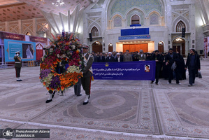 تجدید میثاق رئیس و امدادگران کمیته امداد امام خمینی(س) با آرمان های بنیانگذار جمهوری اسلامی ایران