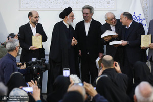 مراسم بزرگداشت منوچهر صدوقی سها