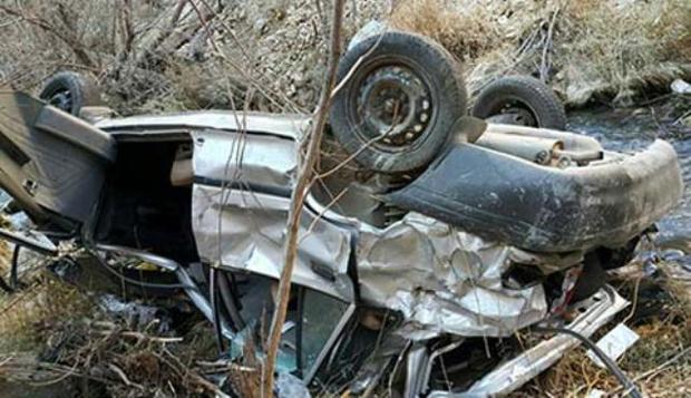 سقوط مرگبار خودروی سواری پراید به دره 150 متری
