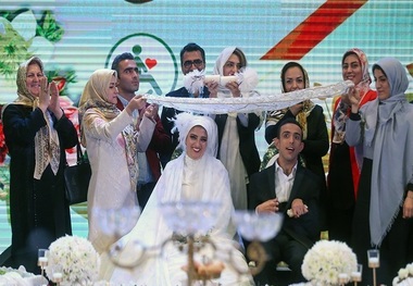 مراسم ازدواج 110 زوج معلول + تصاویر

