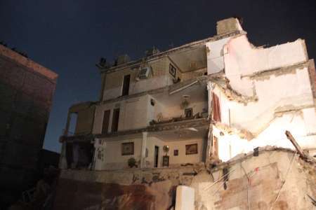 گودبرداری غیر اصولی باعث ریزش یک ساختمان چهار طبقه در ورامین شد