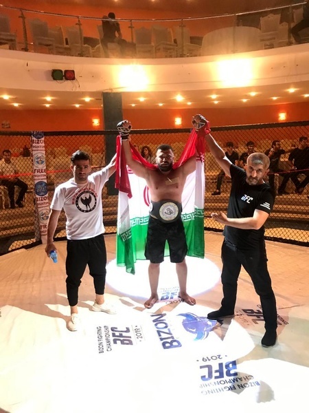 ورزشکار شیرازی سکوی قهرمانی را فتح کرد
