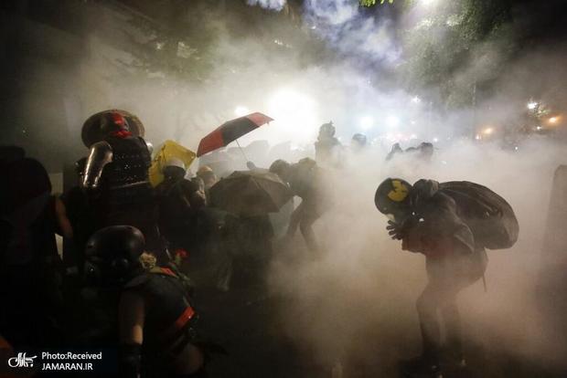 جنگ داخلی در آمریکا: ترامپ رو در روی مقامات ایالتی
