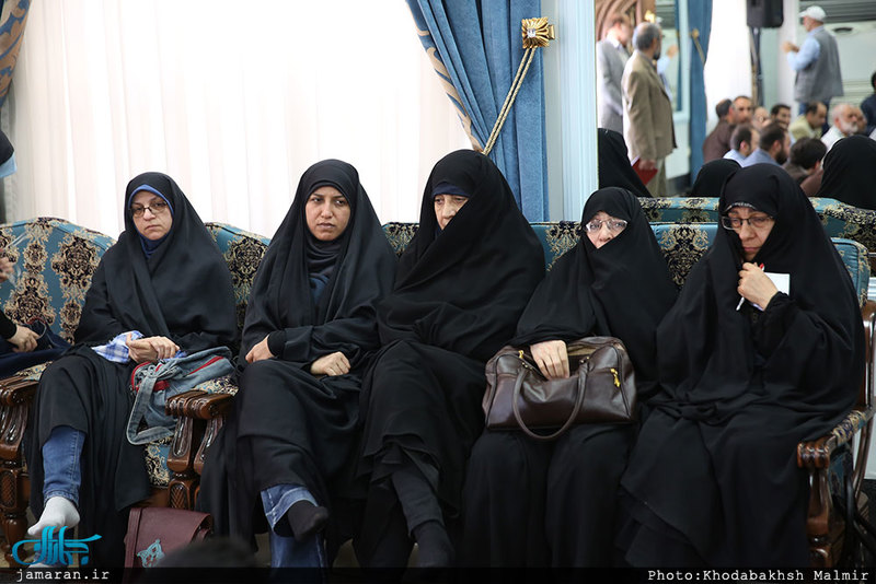 دیدار اعضای ستاد مرکزی برزگداشت حضرت امام خمینی(س) با سید حسن خمینی