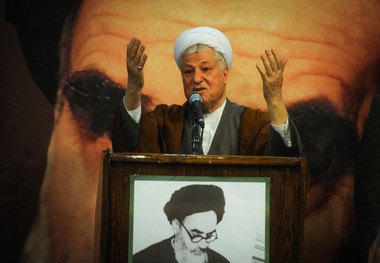 واسطه آشنایی رهبر انقلاب و هاشمی چه کسی بود؟

