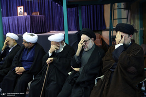 مراسم تشییع آیت الله حسن صانعی (ره) از حسینیه جماران - 2