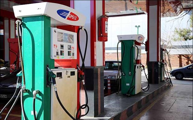 پنج جایگاه عرضه سوخت مایع در جنوب کرمان به مراجع قضایی معرفی شدند