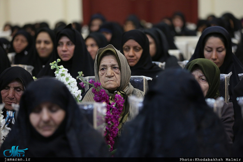 دیدار جمعی از مادران شهدا با سید حسن خمینی