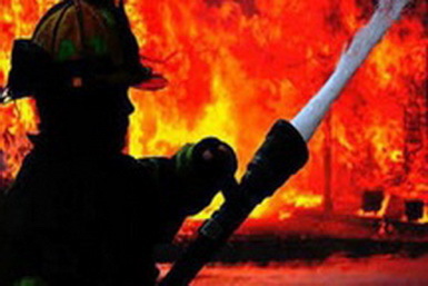 هشدار آتش نشانی در خصوص ایمن نبودن مجتمع های تجاری اداری کاشان