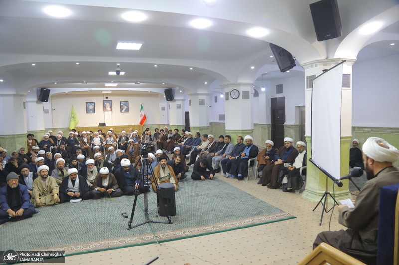 مراسم شب سالگرد شهادت امام صادق(ع) و بزرگداشت رهبر شهید انقلاب از سوی سید حسن خمینی