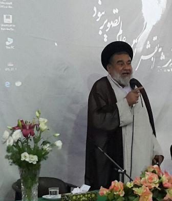 امام جمعه بافق: مساجد را تنها نگذارید