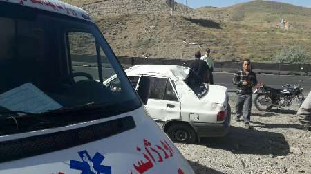 واژگونی خودروی پراید در جاجرود تهران 3 مصدوم داشت