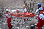 امدادگران هلال احمر قزوین یک کوهنورد مصدوم را در الموت غربی نجات دادند