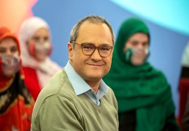 رامبد جوان: دست آنها که از جنگ نفع می‌برند از ایران کوتاه باد
