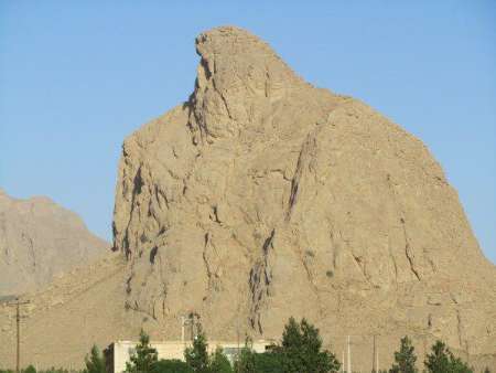 ابلاغ ثبت ملی عقاب کوه تفت و سرو کهنسال دربید زارچ به استاندار یزد
